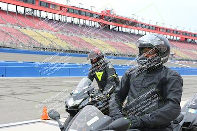 media/Oct-15-2022-Fastrack Riders (Sat) [[9a18b22502]]/Level2/Grid Shots/